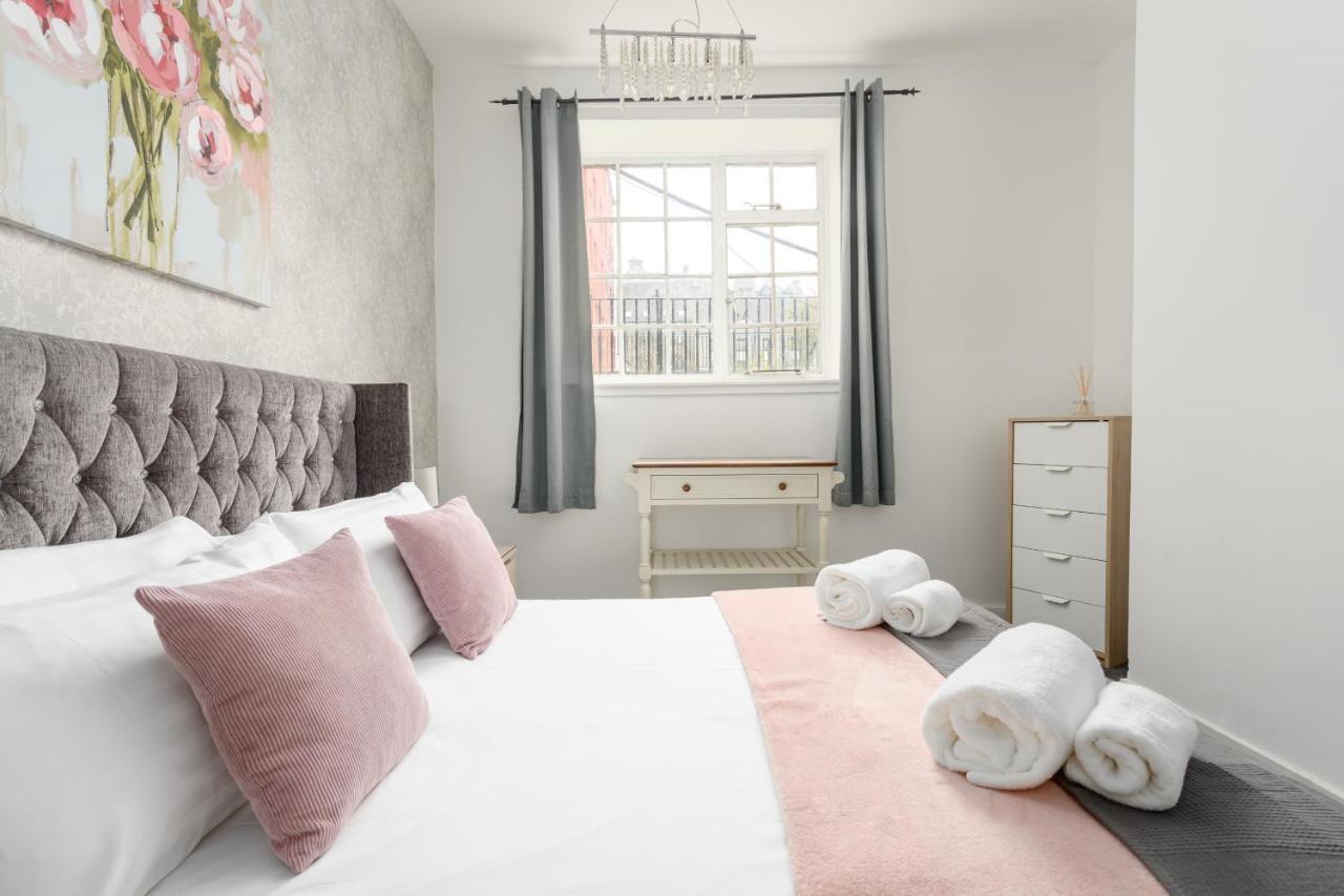2 Bedroom Royal Mile Apartment Эдинбург Экстерьер фото