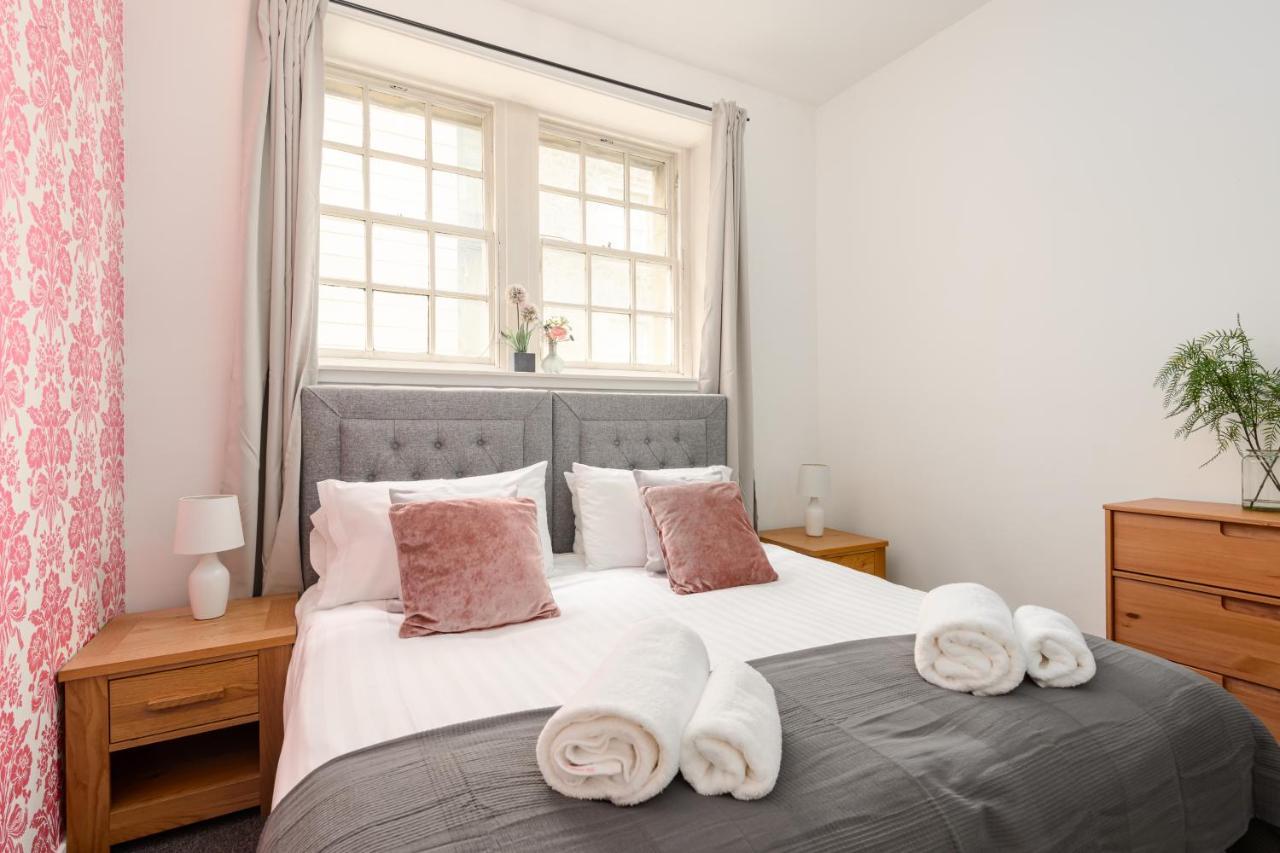 2 Bedroom Royal Mile Apartment Эдинбург Экстерьер фото